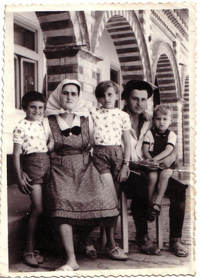 1661968.jpg